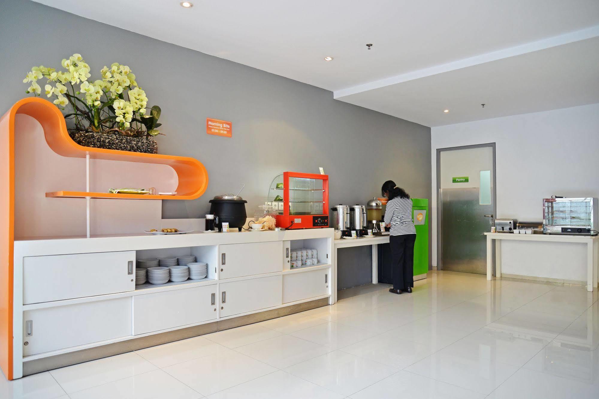 Hotel Pop! Tanjung Karang